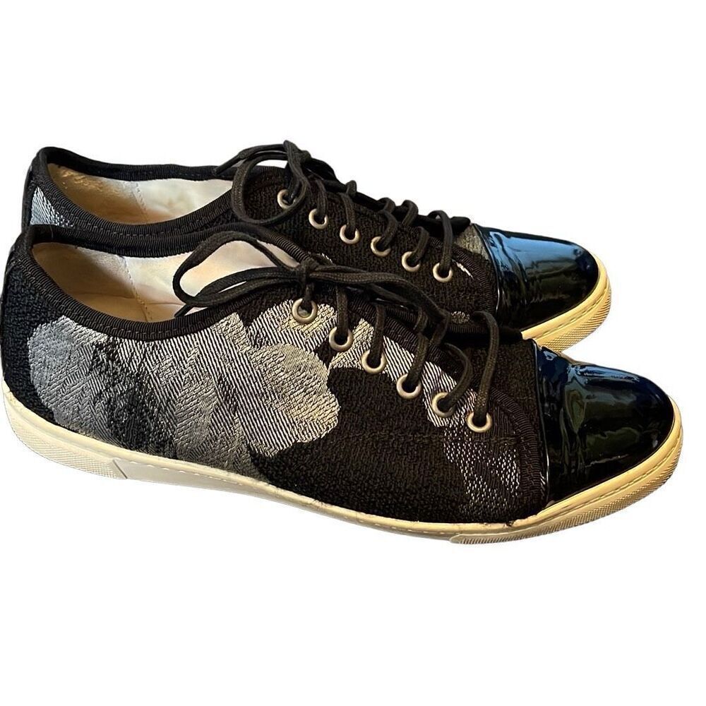 Lanvin of Paris patent leather women's sneakers size 40 or 9.5